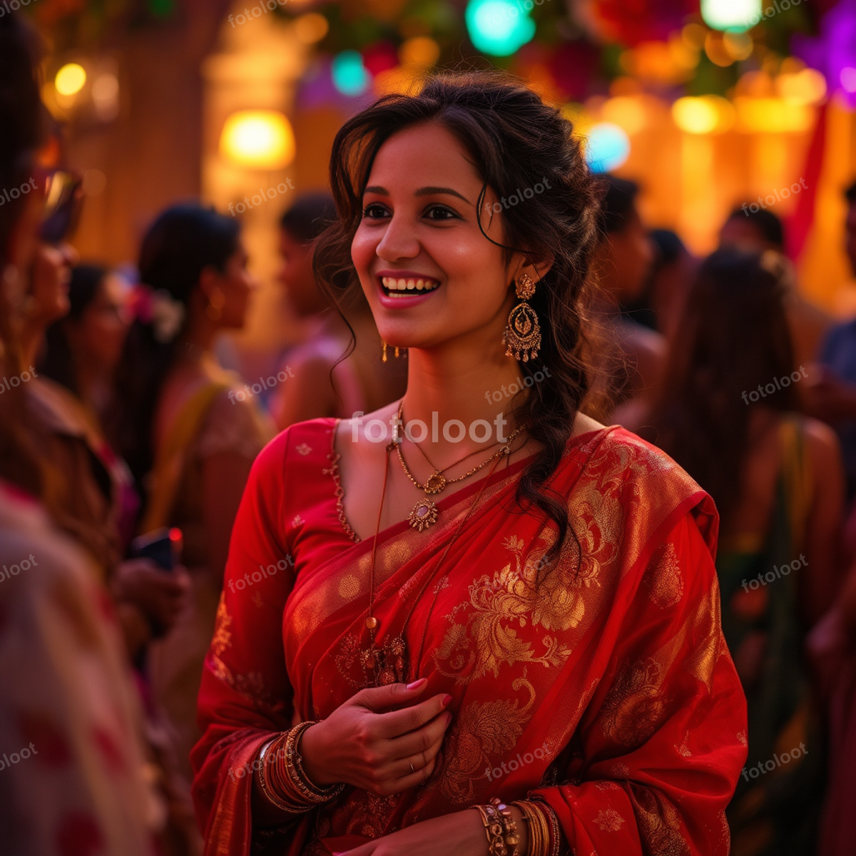 Weddings: bride, cosmetic, dress